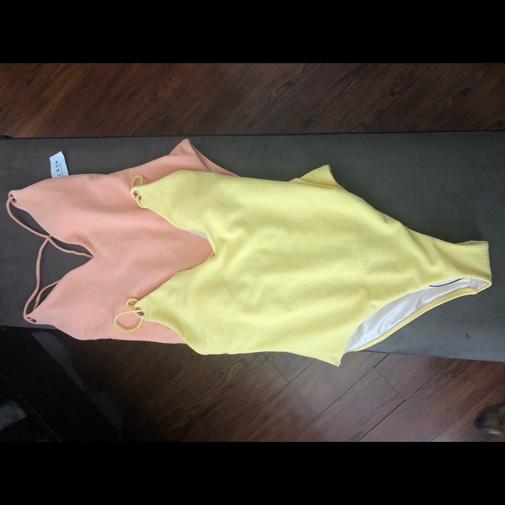 LA Hearts one piece